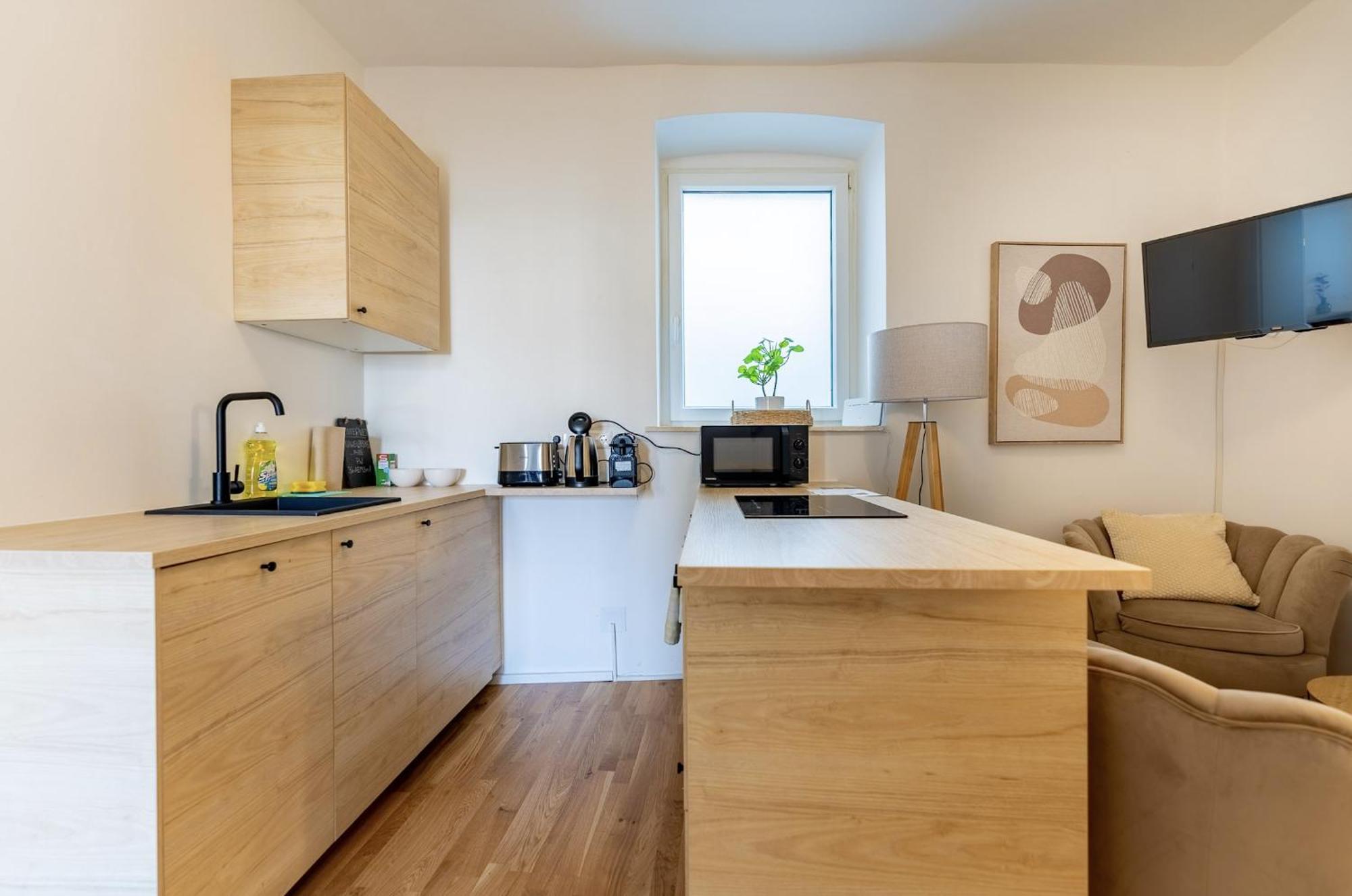Urbansuite In Der Innenstadt Кремс Екстериор снимка
