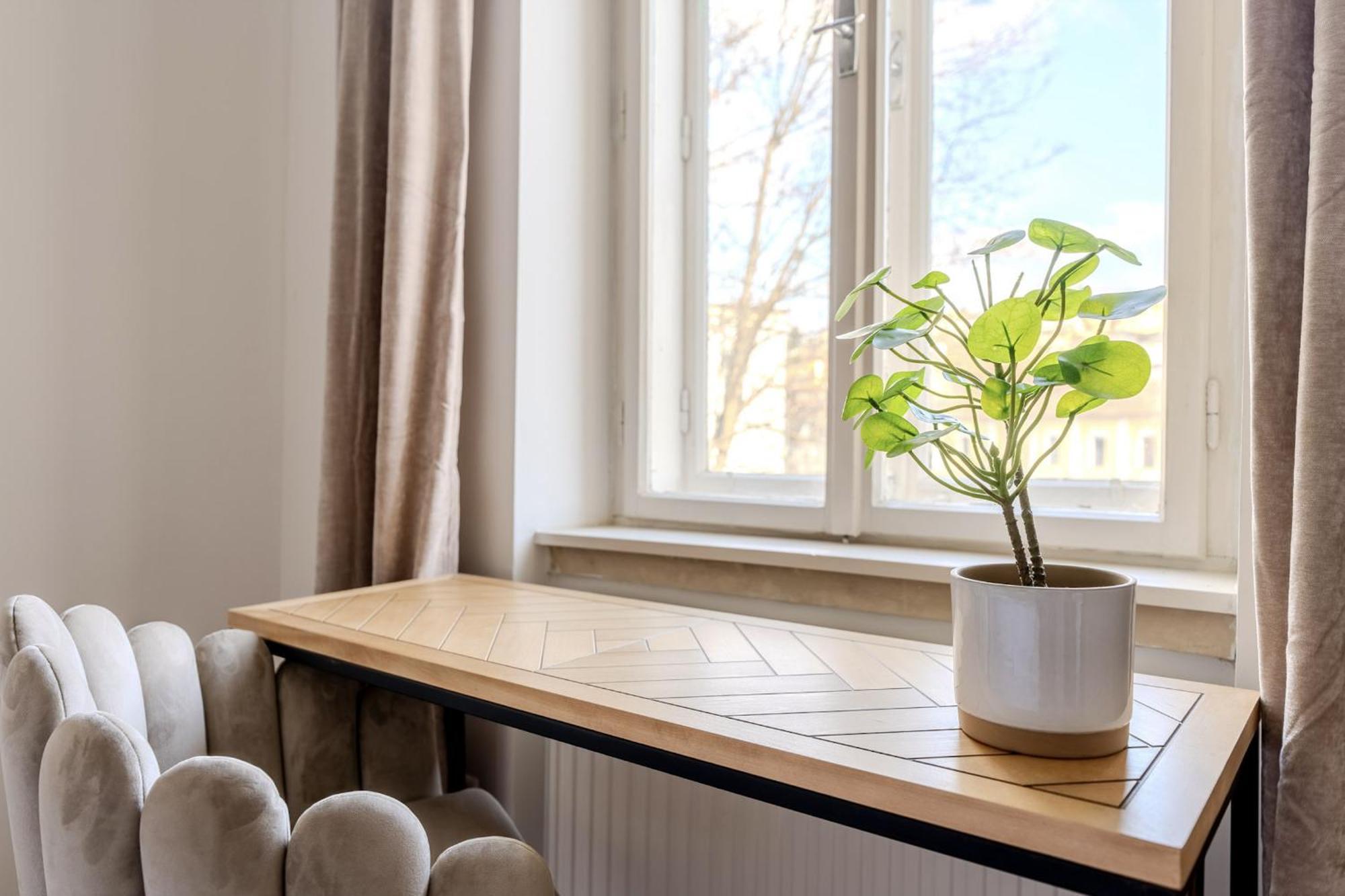 Urbansuite In Der Innenstadt Кремс Екстериор снимка